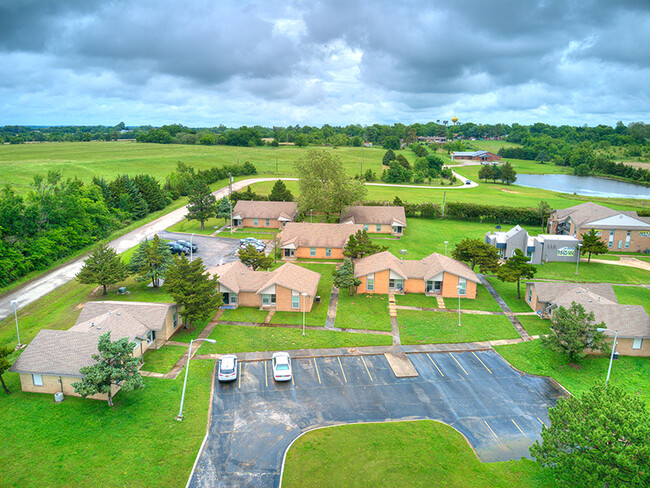 The Residence at Okemah in Okemah, OK - Building Photo - Building Photo