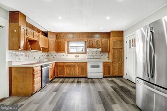 6226 20th Ave in Hyattsville, MD - Building Photo - Building Photo