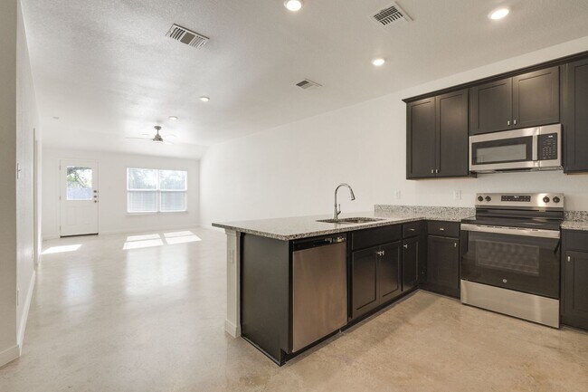 910 Wax Myrtle Ct in Killeen, TX - Building Photo - Building Photo