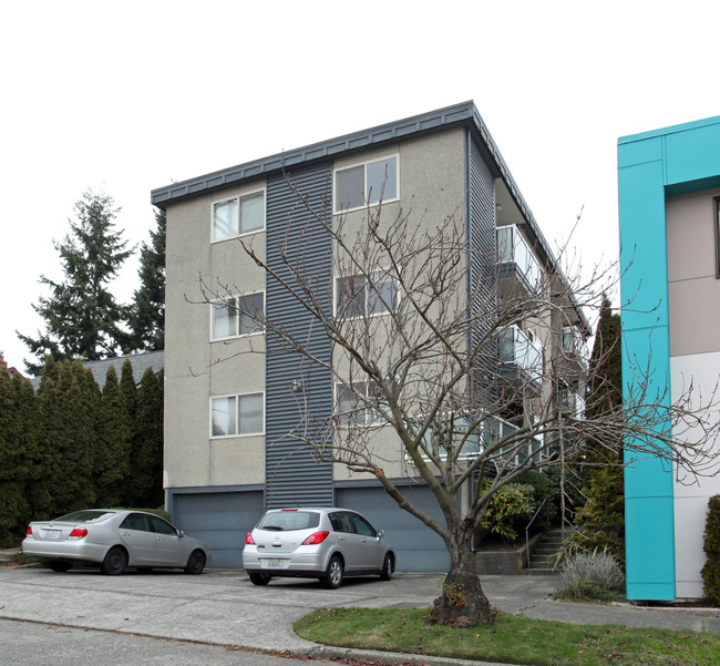 812 N 42nd St in Seattle, WA - Foto de edificio - Building Photo