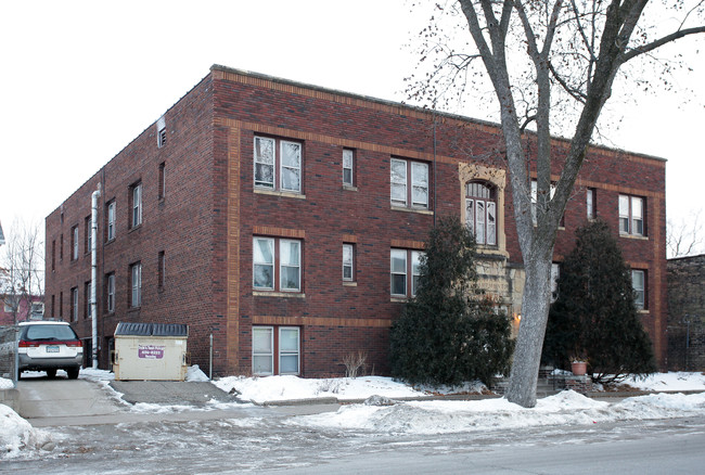 Havana Apartments in St. Paul, MN - Foto de edificio - Building Photo