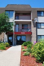 Grove Ridge in Cottage Grove, MN - Building Photo - Building Photo