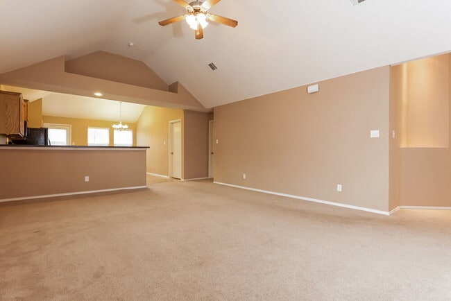 1012 Junegrass Ln in Crowley, TX - Building Photo - Building Photo