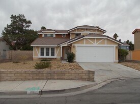 7711 Keating Cir in Las Vegas, NV - Building Photo