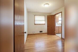2014 23rd St NW in Rochester, MN - Building Photo - Building Photo