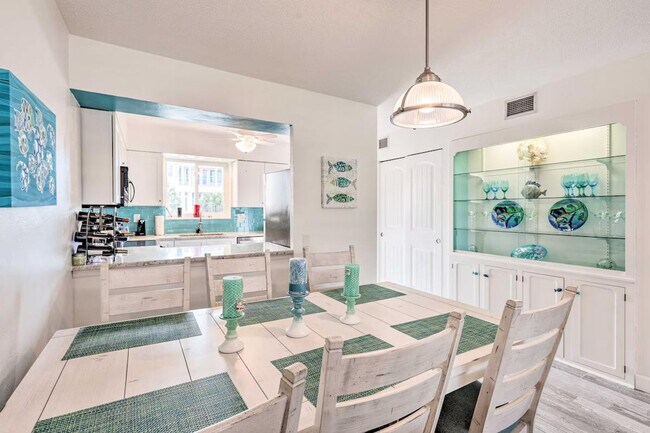 4454 S Atlantic Ave in Ponce Inlet, FL - Building Photo - Building Photo