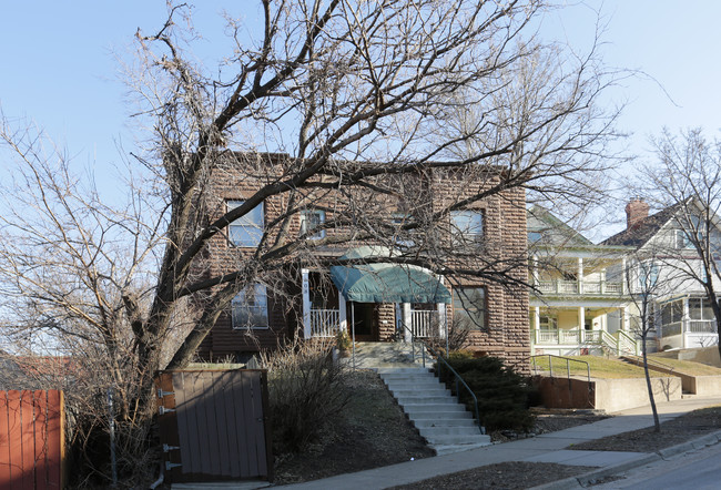 608 Ridgewood Ave in Minneapolis, MN - Building Photo - Building Photo