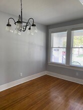 318 E Park Ave in San Antonio, TX - Building Photo - Building Photo