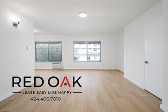 201 S Occidental Blvd, Unit 19 in Los Angeles, CA - Building Photo - Building Photo