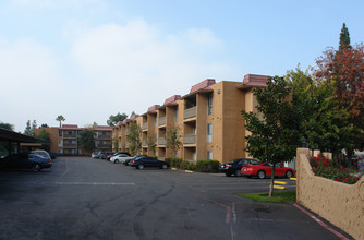 Cerro Vista in San Diego, CA - Building Photo - Building Photo