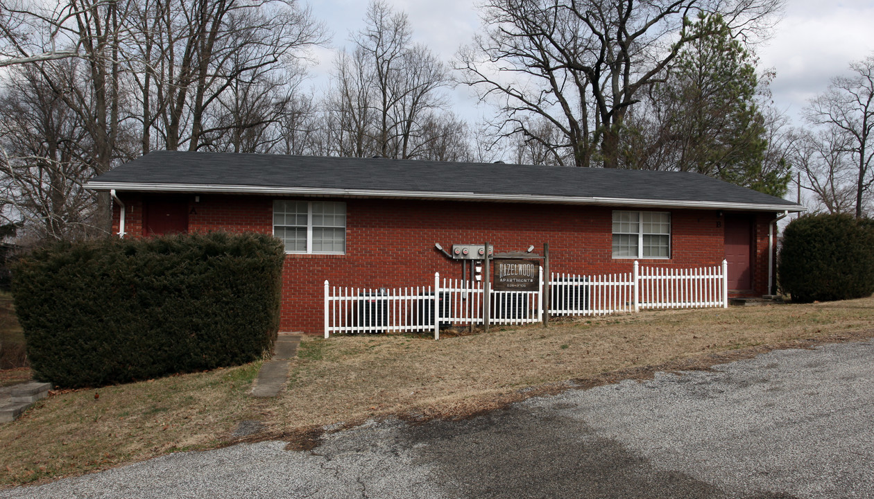 911 Powell St in Flatwoods, KY - Foto de edificio
