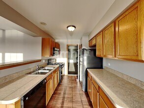 1856 Waverly Way in Montgomery, IL - Building Photo - Building Photo