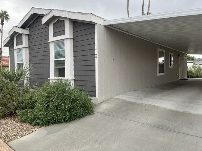 201 S Greenfield Rd in Mesa, AZ - Building Photo - Building Photo