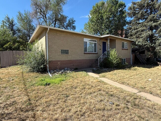 2800 W Mexico Ave in Denver, CO - Foto de edificio - Building Photo