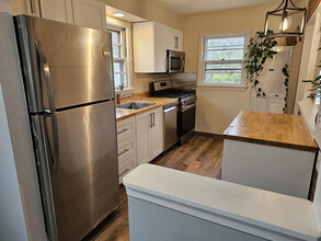 8521 60th Ave in Berwyn Heights, MD - Building Photo - Building Photo