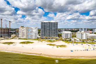 Solemar Pompano Beach in Pompano Beach, FL - Building Photo - Building Photo