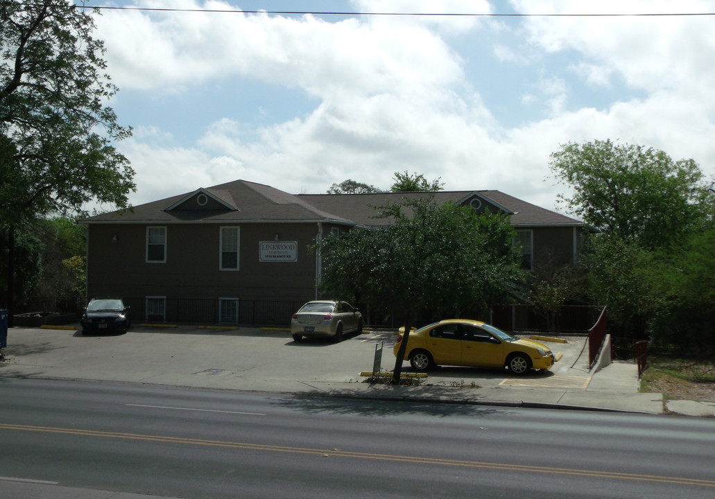 Linkwood Apartments in San Antonio, TX - Building Photo