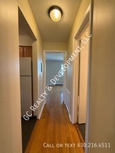 253 Uteg St in Crystal Lake, IL - Building Photo - Building Photo