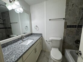 16310 Meadowbrook Farm Rd in Houston, TX - Building Photo