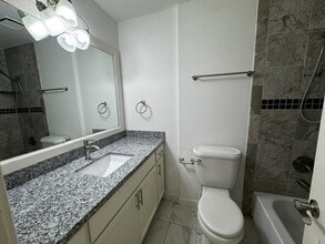 16310 Meadowbrook Farm Rd in Houston, TX - Building Photo - Building Photo