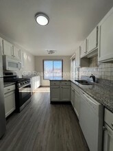 7030 Barrington Ct in Woodridge, IL - Building Photo - Building Photo