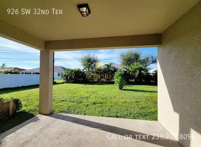 926 SW 32nd Terrace in Cape Coral, FL - Building Photo - Building Photo