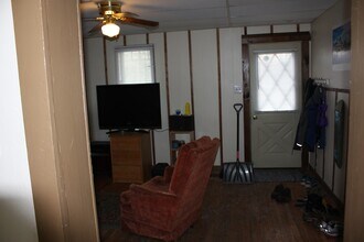 109 E Montezuma Ave in Houghton, MI - Building Photo - Building Photo