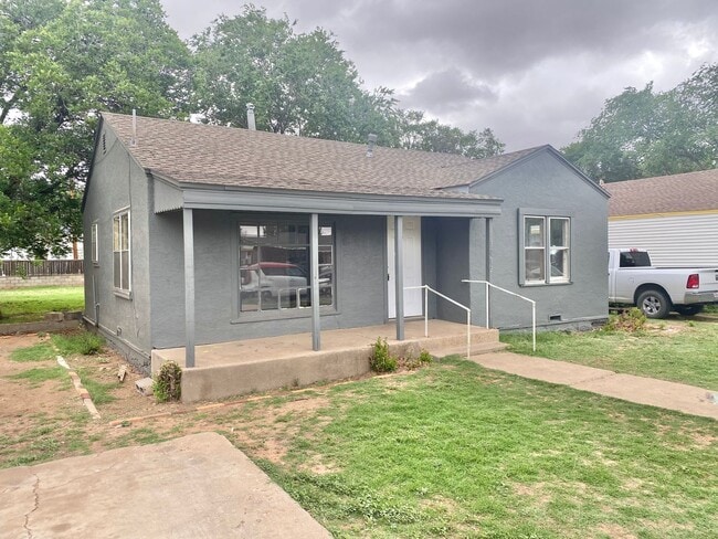 3012 1st St in Lubbock, TX - Building Photo - Building Photo