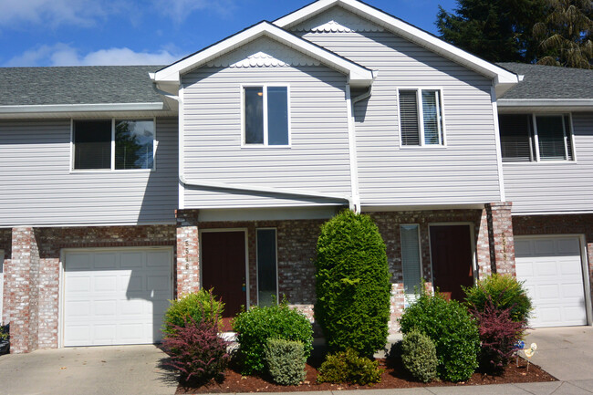 property at 5546 NE 89th Ave