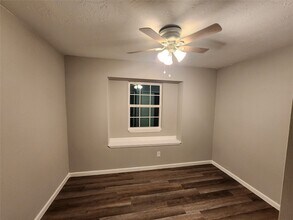18619 Haughland Dr in Cypress, TX - Building Photo - Building Photo