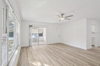 11147 Acme Dr in Orlando, FL - Building Photo - Building Photo