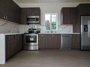 339 Fremont Ave in Pacifica, CA - Building Photo - Building Photo