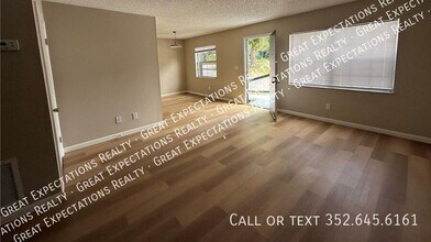129 SE 13th Ave in Ocala, FL - Building Photo - Building Photo