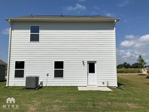 283 Limestone Cir in Conyers, GA - Building Photo - Building Photo