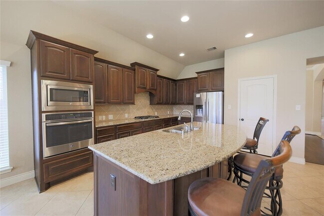 27126 Ashley Hills Ct in Fulshear, TX - Building Photo - Building Photo