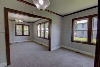 1804 15th Ave in Moline, IL - Building Photo - Building Photo