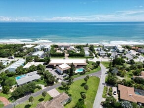 1318 S Miramar Ave in Indialantic, FL - Building Photo - Building Photo