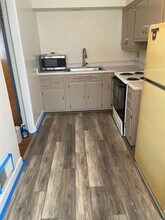 816 Brady Ave, Unit 818 Brady Ave in Steubenville, OH - Building Photo - Building Photo