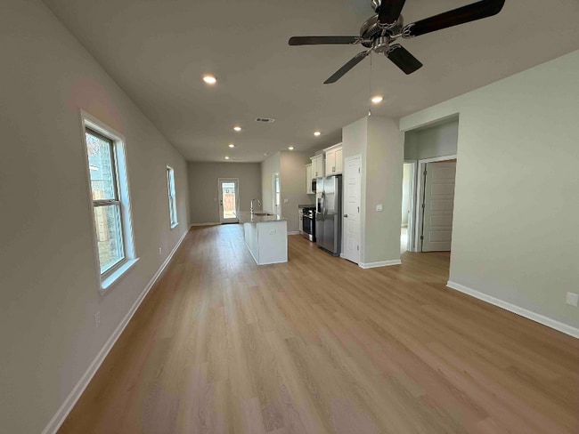 521 Vista Pointe Dr in Pearl, MS - Foto de edificio - Building Photo