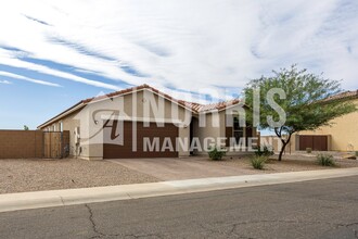 1619 Jerry Ct in Casa Grande, AZ - Building Photo - Building Photo