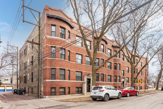 3116 W Logan Blvd in Chicago, IL - Building Photo - Building Photo