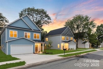 9431 Weston Woods Ln in Charlotte, NC - Building Photo - Building Photo