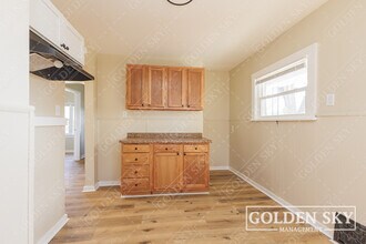 4613 S Madison St in Muncie, IN - Foto de edificio - Building Photo