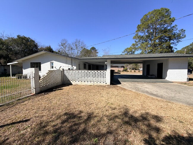 5021 Jessup St in Eastman, GA - Building Photo - Building Photo