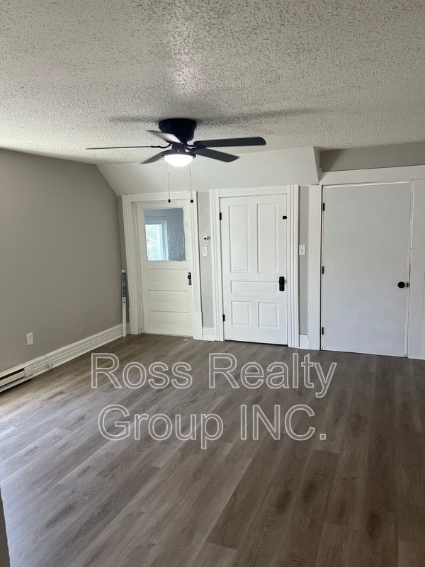 property at 1121 Delence St