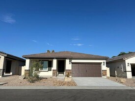 42391 Palisades Dr in Indio, CA - Building Photo