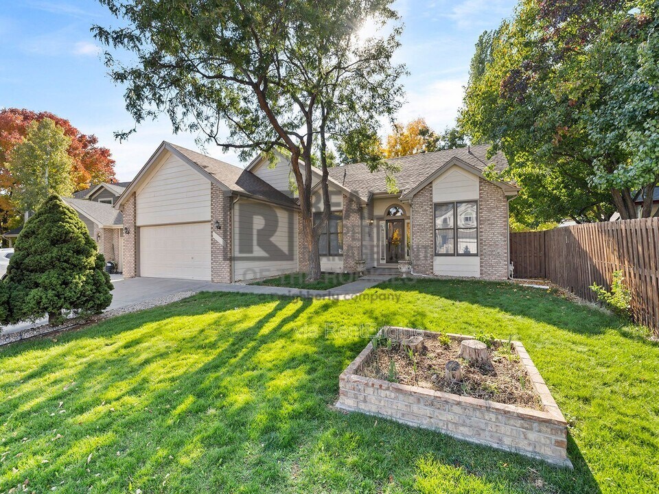 4349 Winterstone Dr in Fort Collins, CO - Building Photo