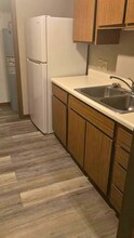 SOMERSET VILLAGE APARTMENTS in Somerset, IN - Building Photo - Interior Photo
