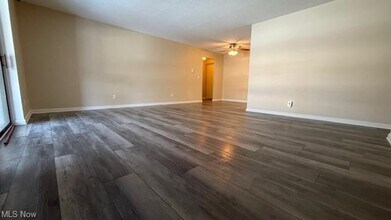 1263 Lost Nation Rd in Willoughby, OH - Building Photo - Building Photo