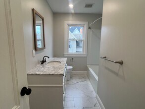 30 Lake Ave in Hilton, NY - Building Photo - Building Photo